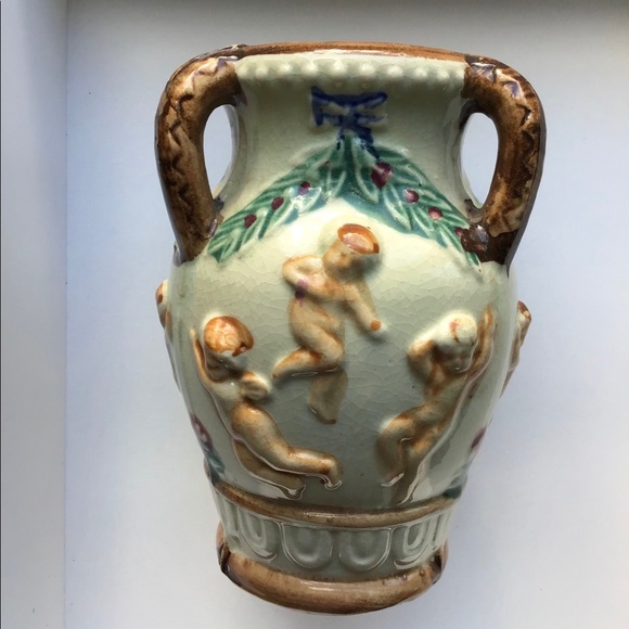 Vintage Small Porcelain Cherub Grecian Vase - Picture 4 of 8